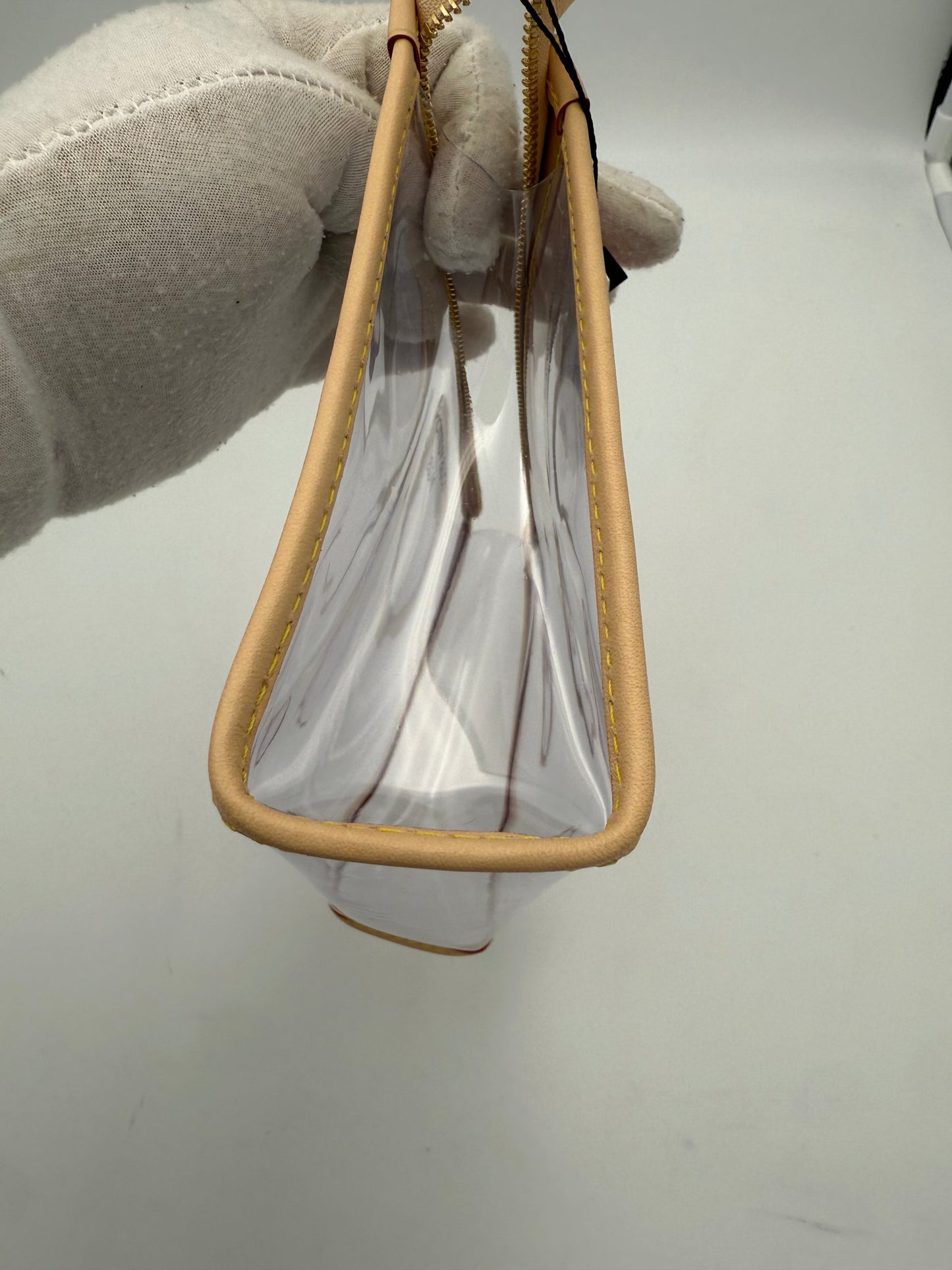 Pochette Louis Vuitton Monogramme Transparente Taille MM