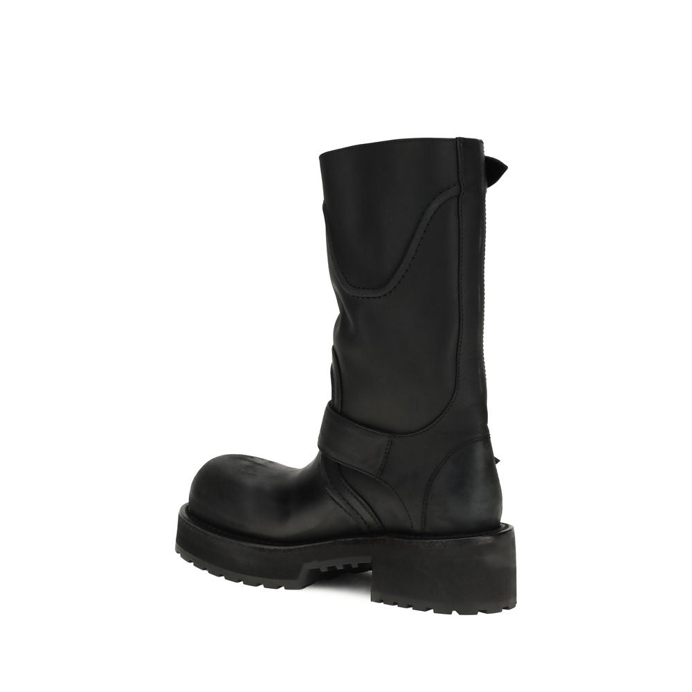 Balenciaga Venom Boots in Black Leather with Laces