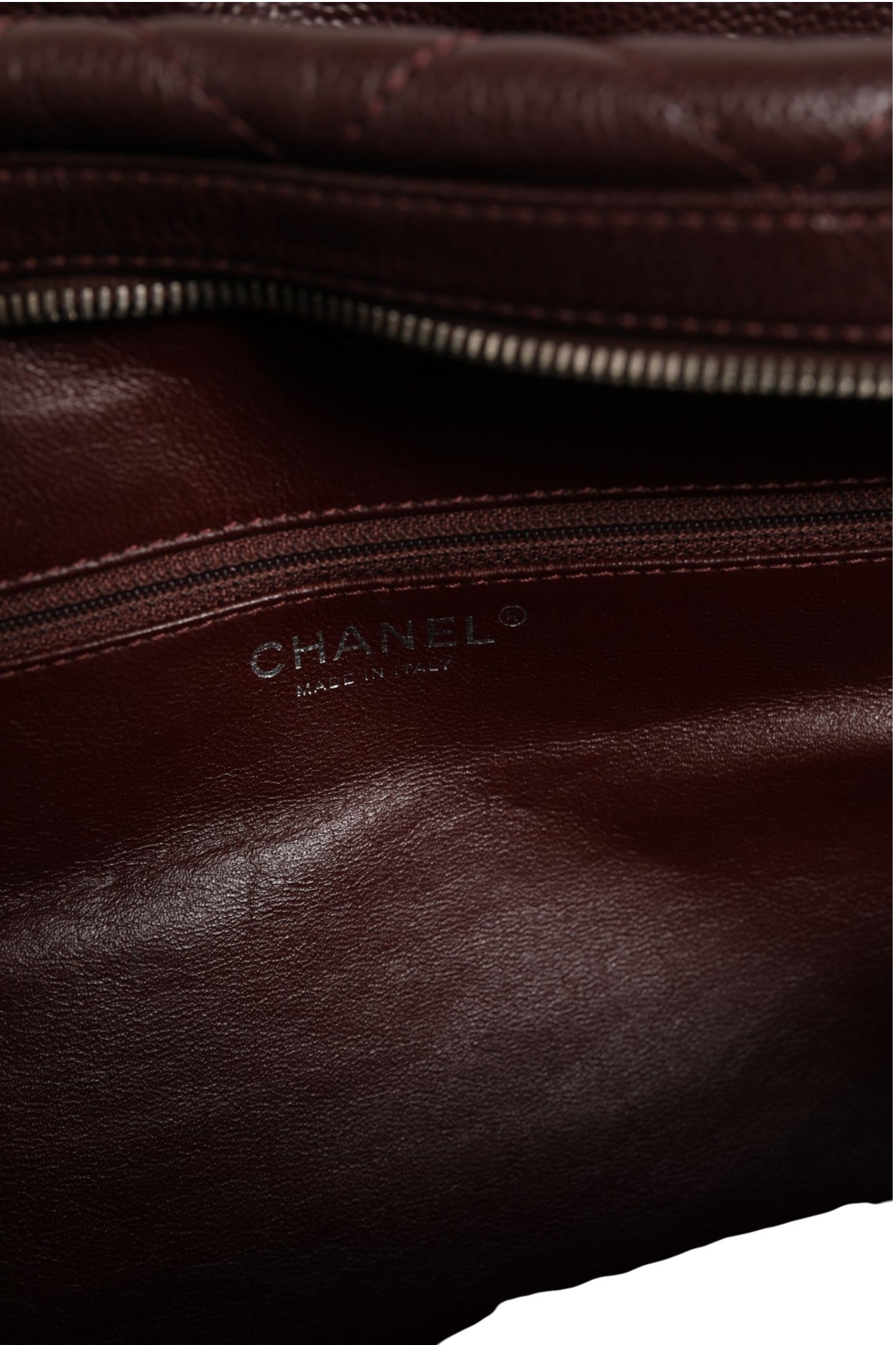 Bolso Estilo Bowler Colección Timeless De Chanel