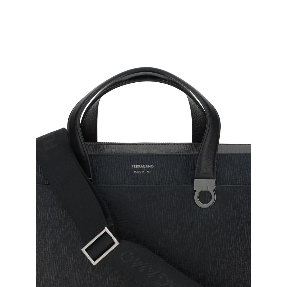 Portafolio Ferragamo de Piel de Becerro Negra Bos Taurus