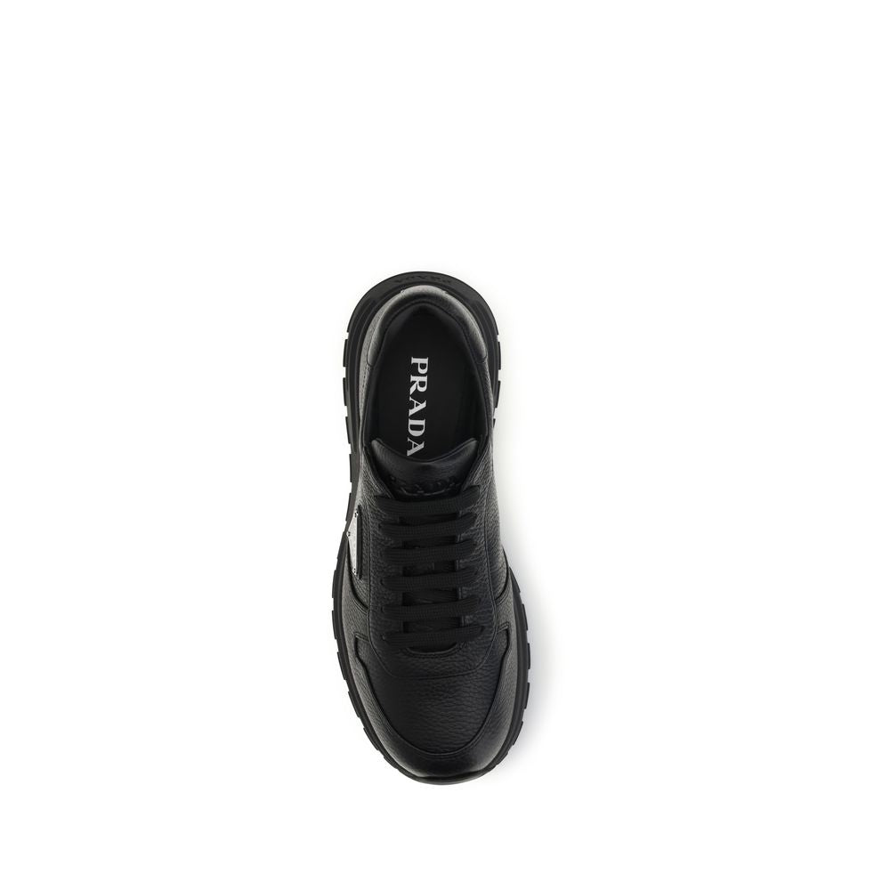 Baskets Prada en veau box noir