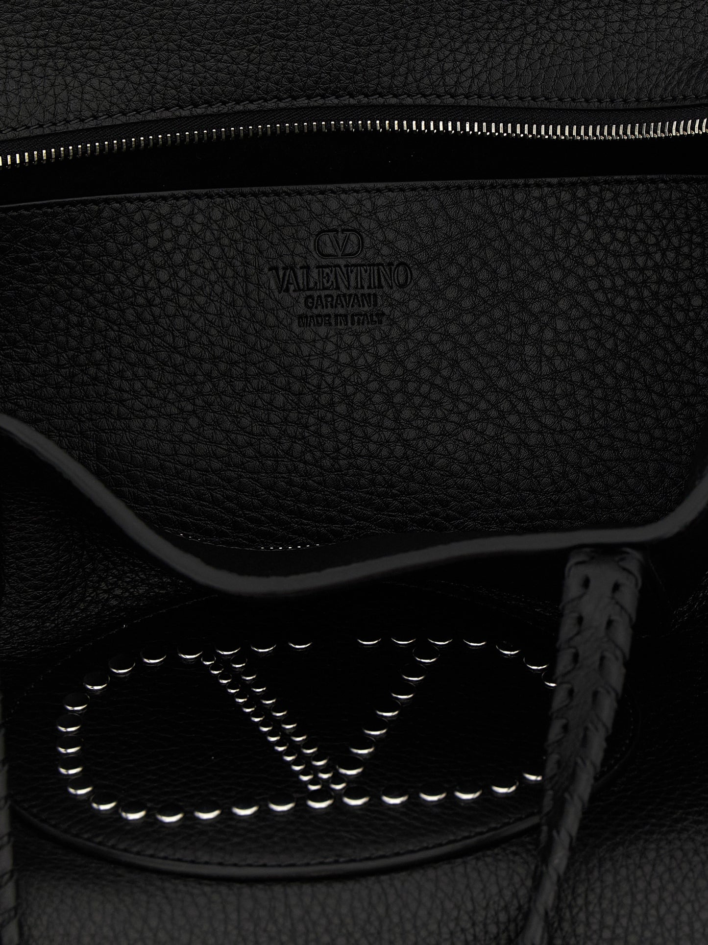 Bolso tote Valentino Garavani de piel de becerro negra