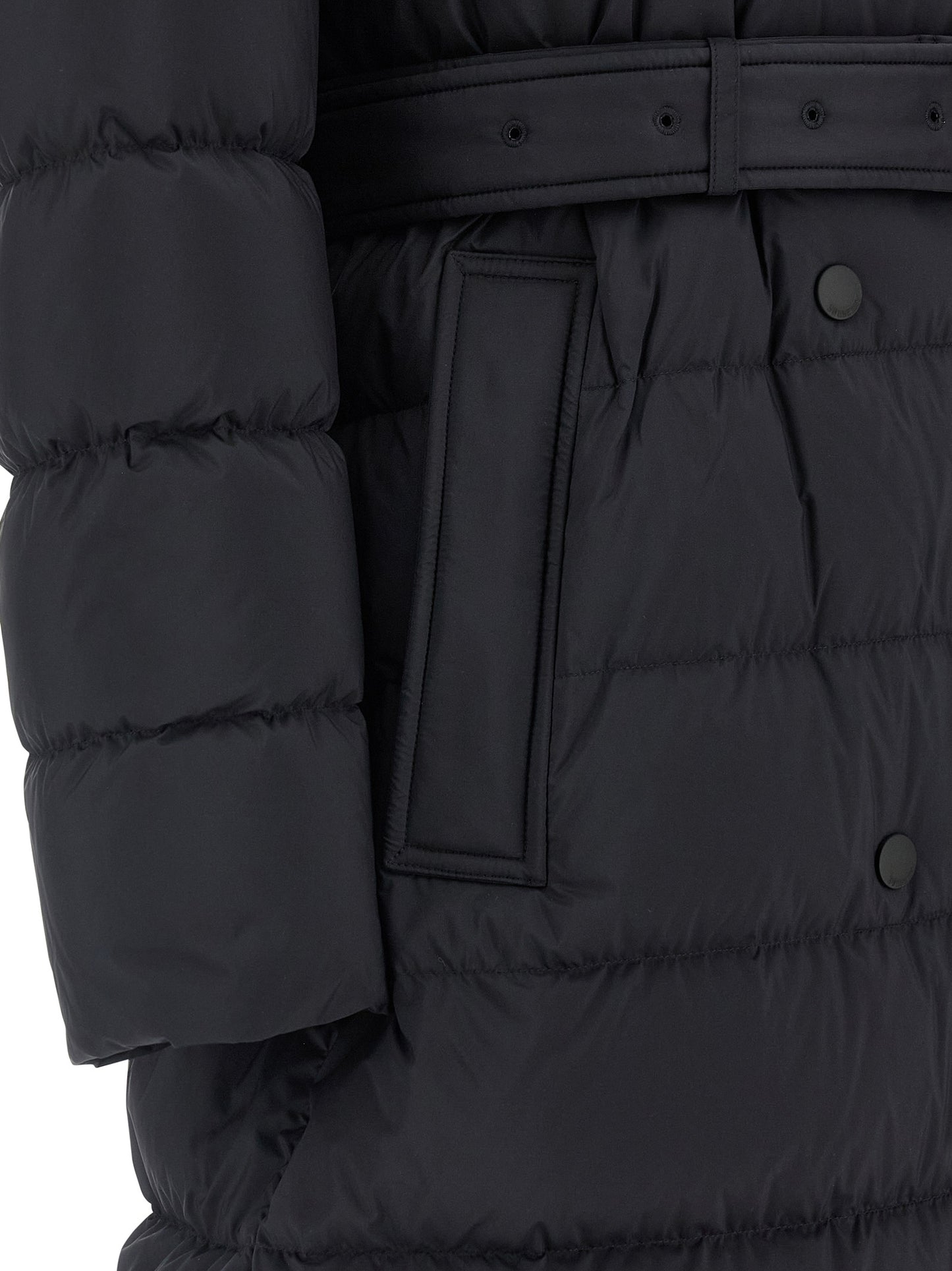 Burberry Manteau Noir en Polyamide - Isolation Thermique Efficace