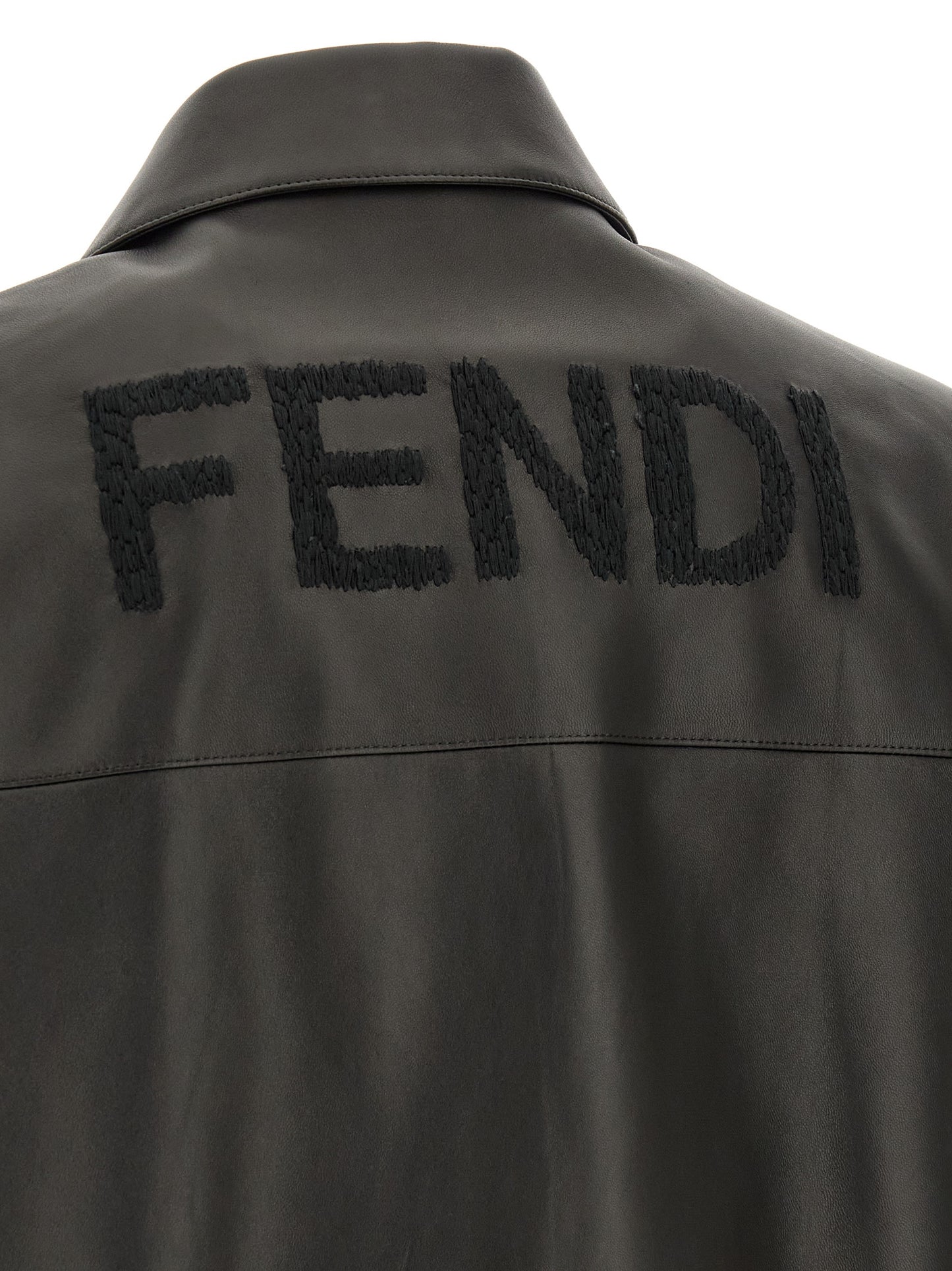 Chaqueta de piel de cordero negra de Fendi