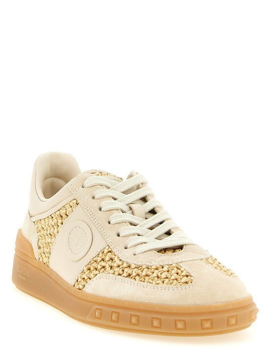 Zapatillas bajas Valentino Garavani de piel de becerro beige