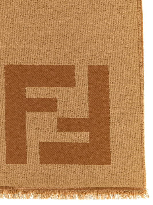 Foulard Fendi de Lana Virgen Confección Integral Marrón