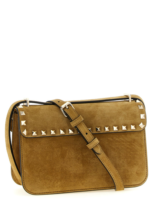 Bolso cruzado Valentino Garavani de piel de becerro beige