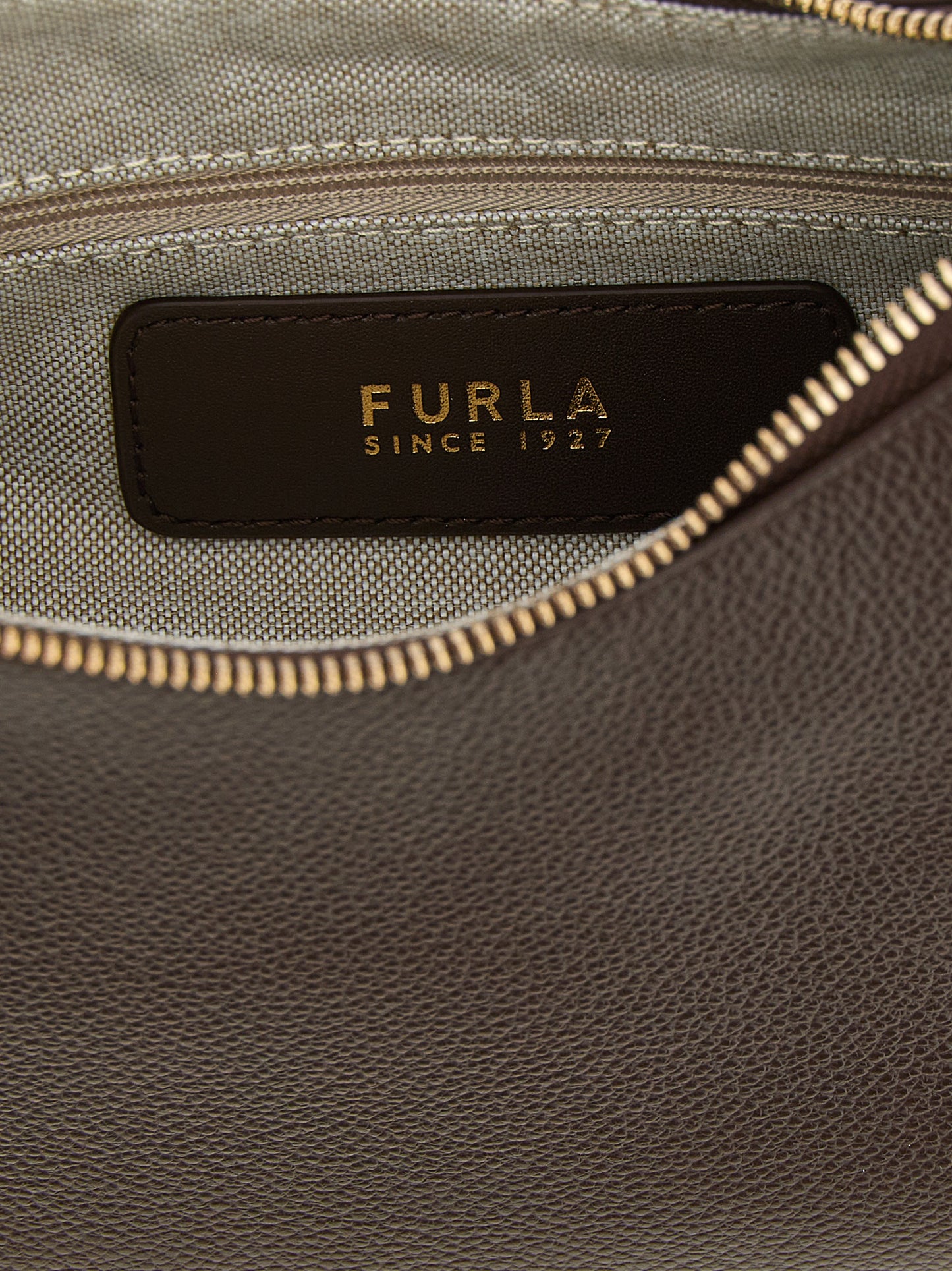 Sac à bandoulière Furla Goccia en cuir de veau marron