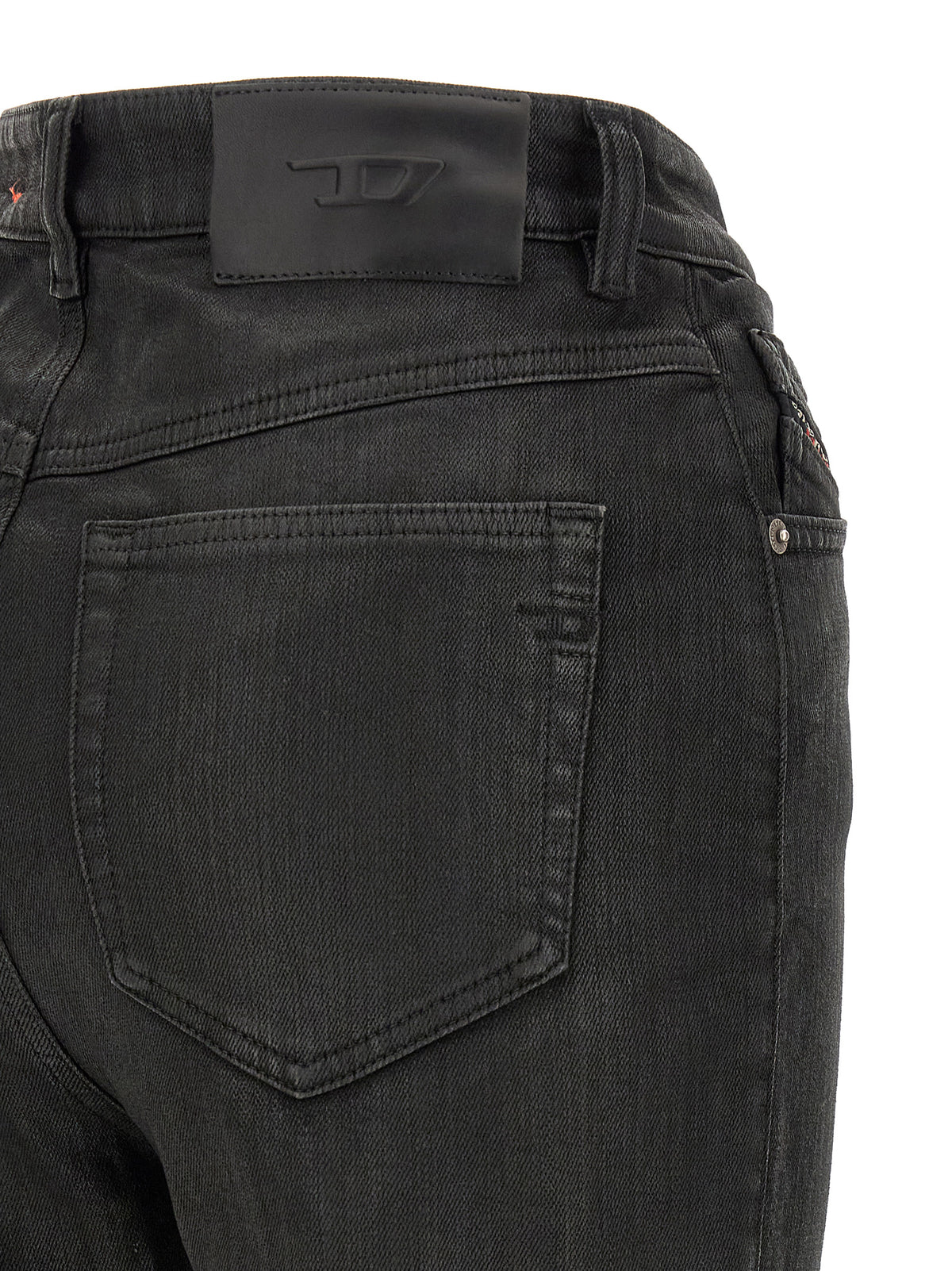 Jean Diesel Slim Fit en Coton Noir - Coupe Anatomique et Taille Haute