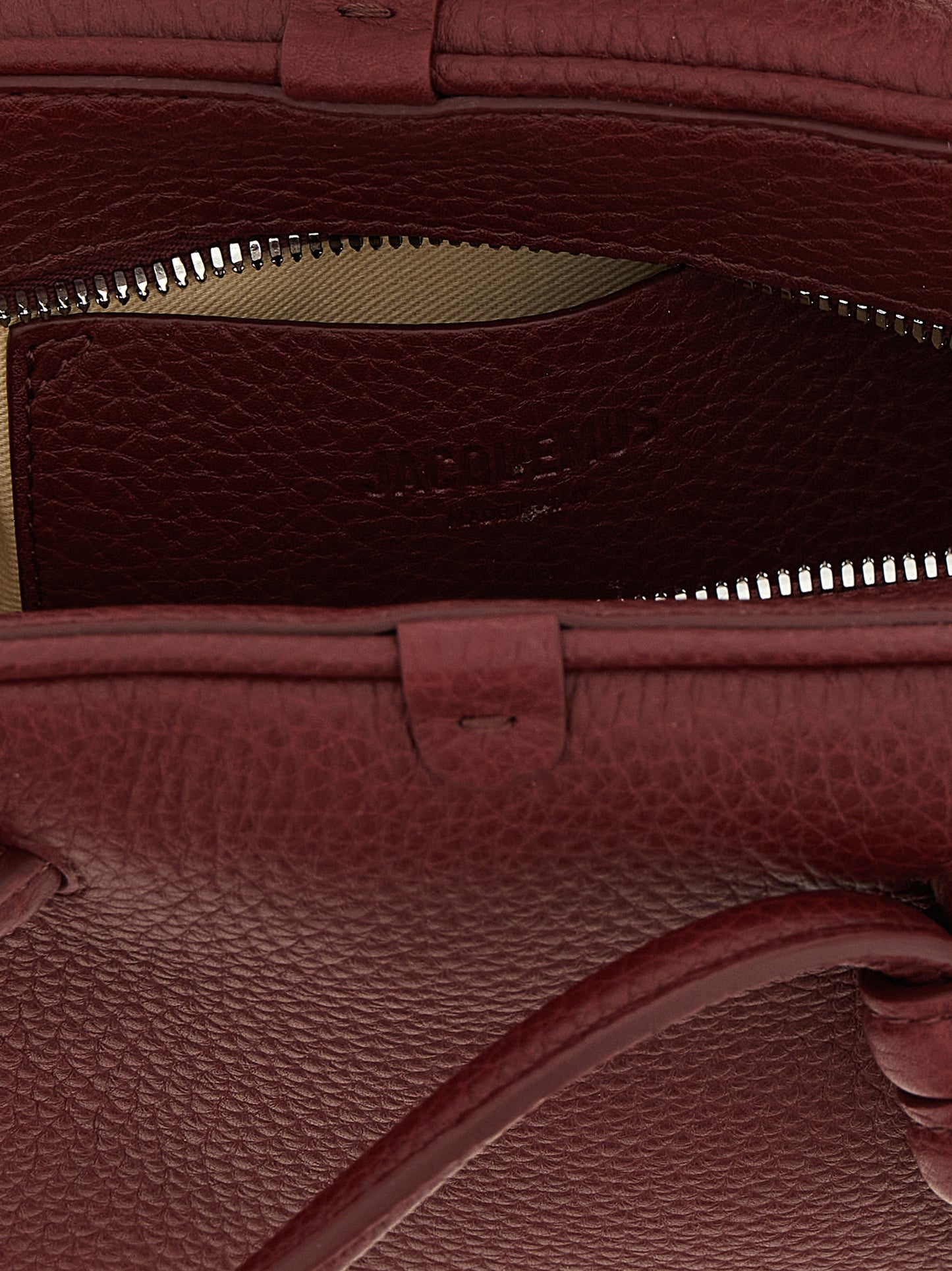 Bolso Jacquemus Le Petit Turismo En Piel De Becerro Bordeaux
