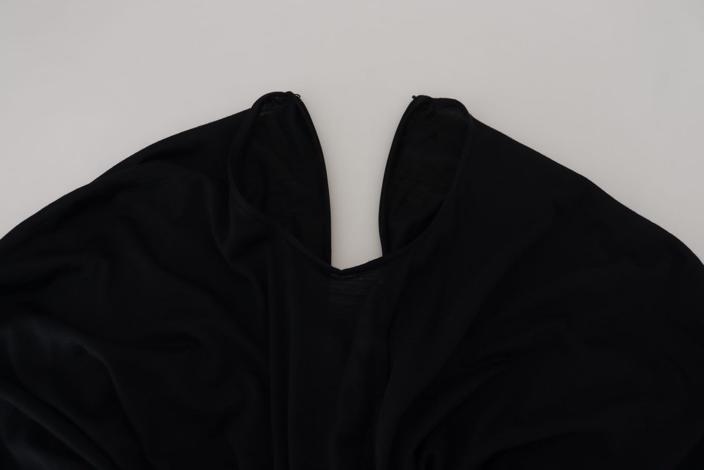 Vestido cruzado de lana Dolce & Gabbana negro de tipo tubo de largo medio