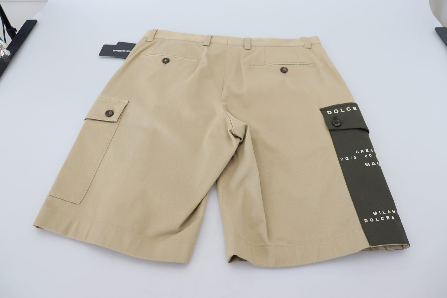 Pantalones cortos tipo bermudas cargo de algodón beige de Dolce & Gabbana