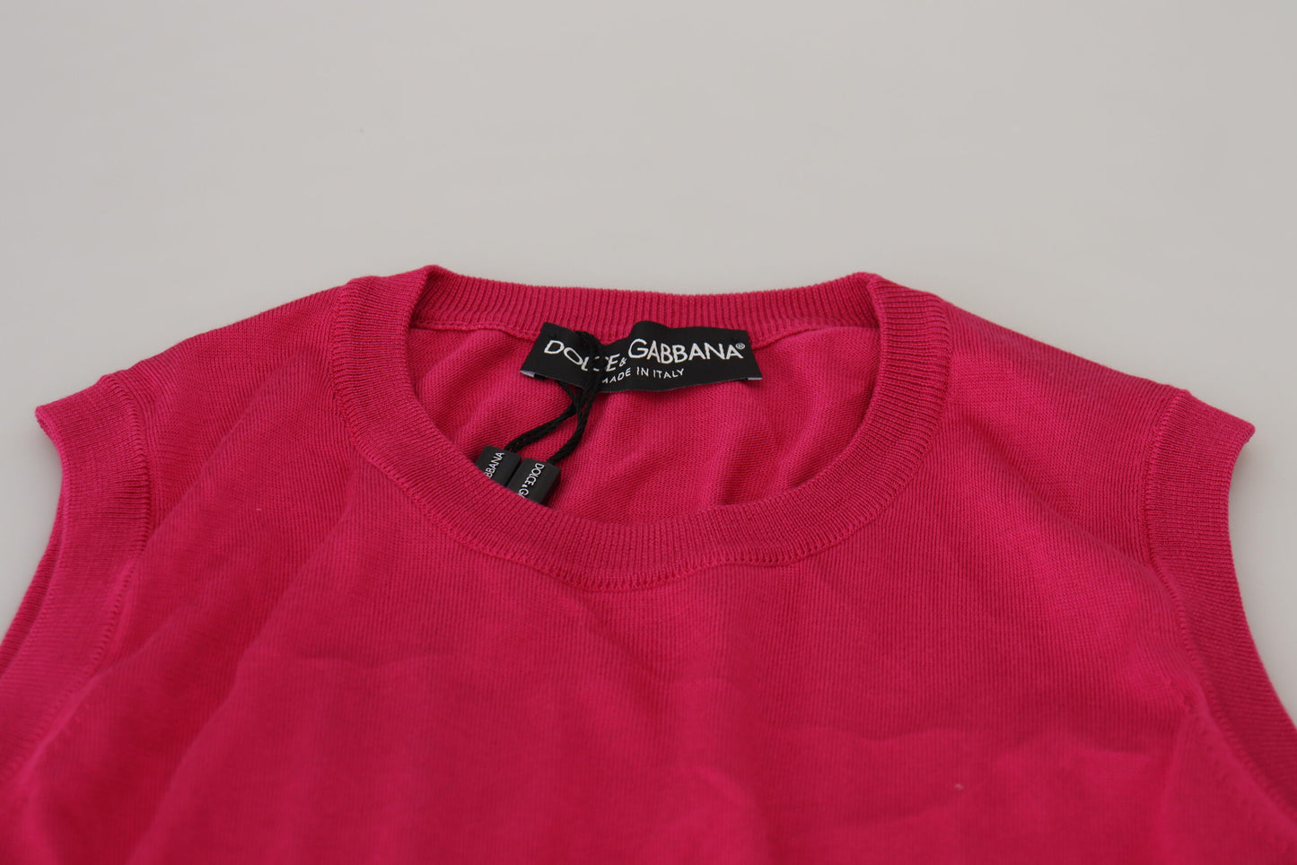 Chaleco de seda rosa Dolce & Gabbana sin mangas con cuello redondo
