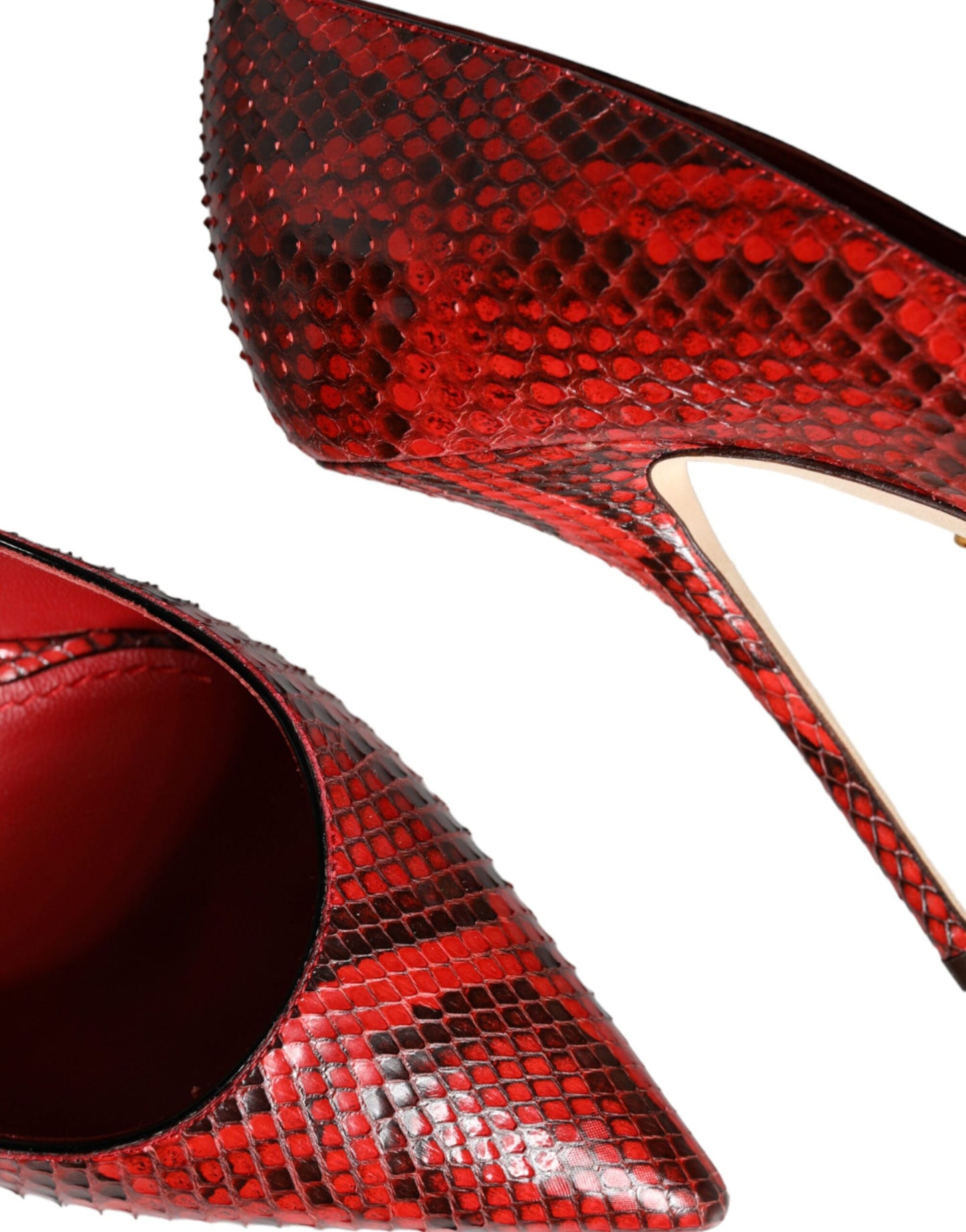 Zapatos de tacón de aguja de cuero rojo Dolce & Gabbana