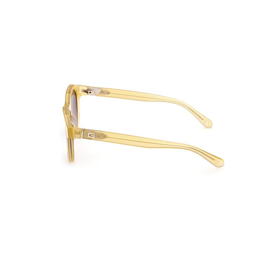 Gafas de sol Guess bicolor de plástico