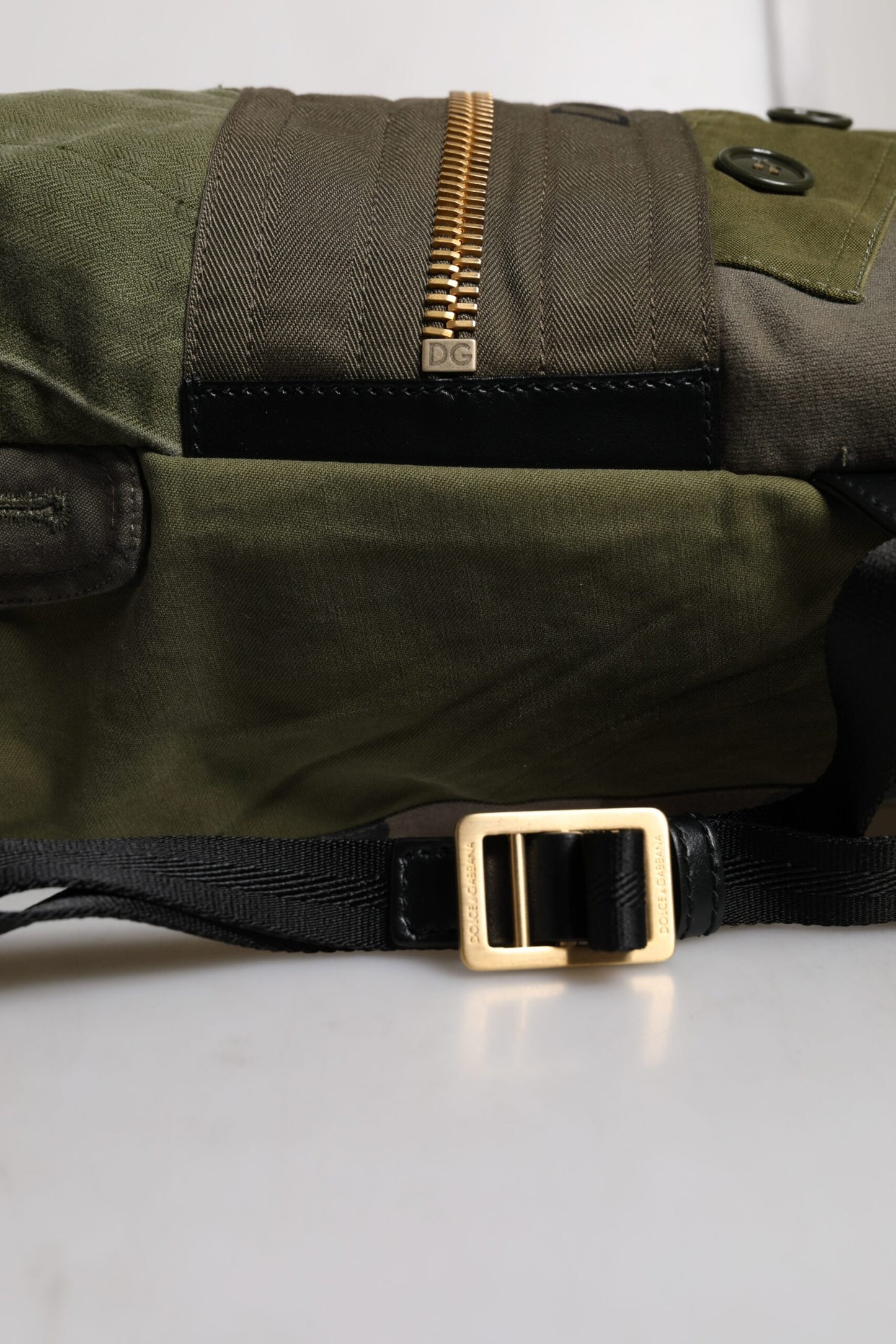 Mochila Dolce & Gabbana de retales en verde militar