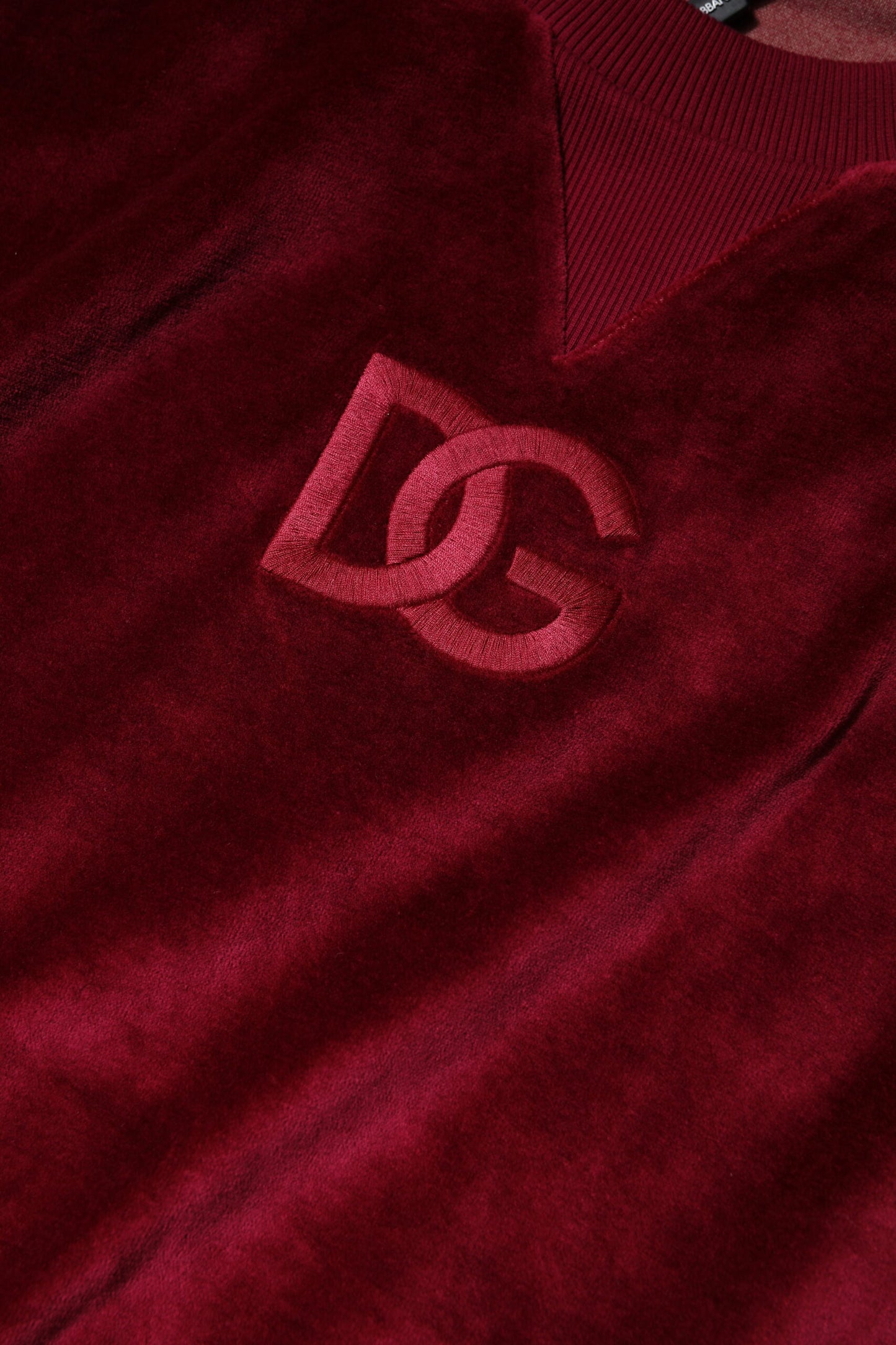 Suéter Dolce & Gabbana de terciopelo de algodón rojo con cuello redondo