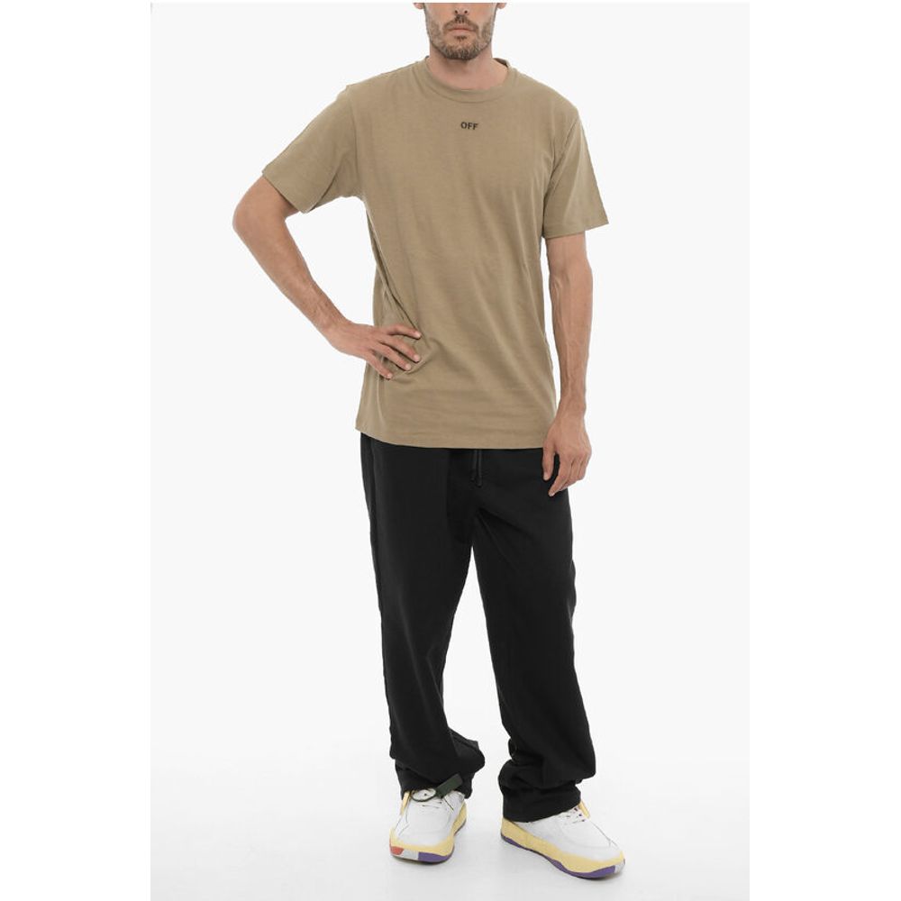 Camiseta Off-White de corte ajustado con cuello redondo y logo bordado