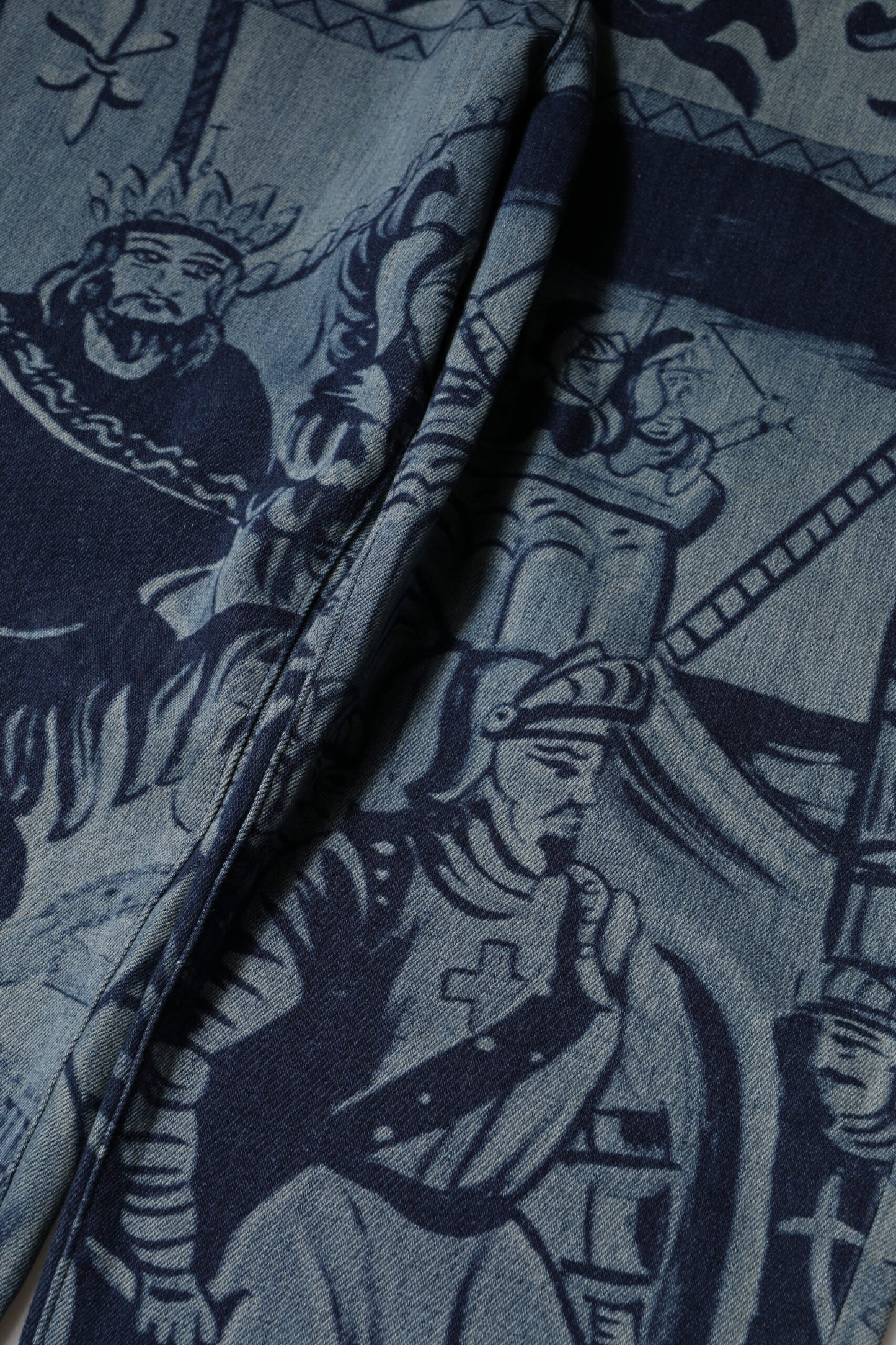 Dolce & Gabbana Vaqueros Tapered con Estampado Gráfico Azul