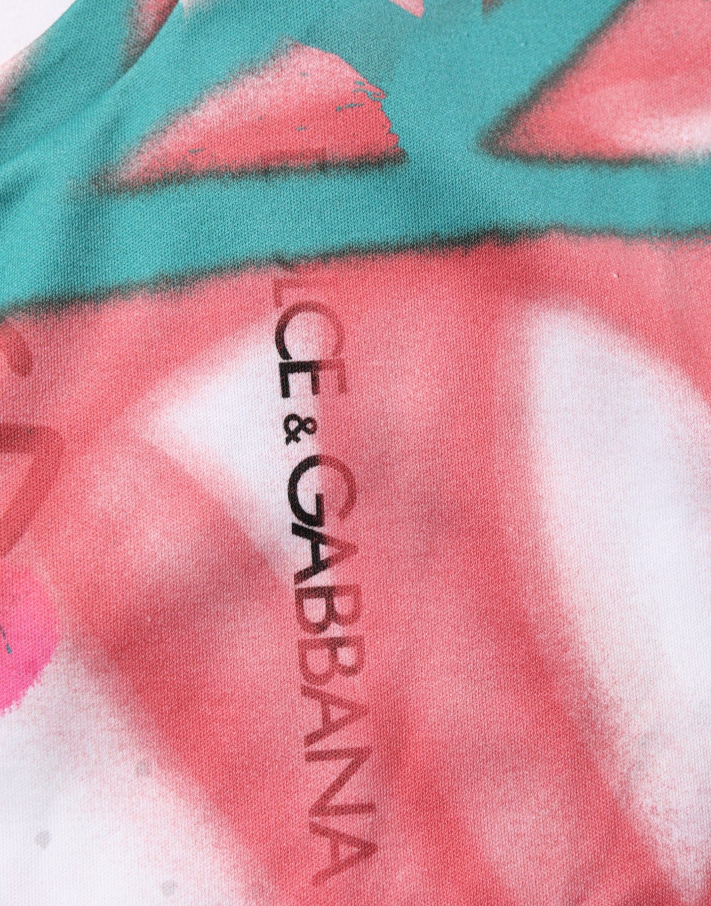 Camiseta de manga corta con cuello redondo y estampado grafiti de Dolce & Gabbana en blanco