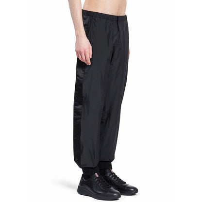 Pantalones de jogging de nylon negro Prada (pantalones de entrenamiento)
