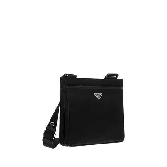 Bolso de hombro Prada de nailon negro
