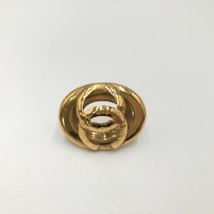 Broche Chanel Coco Mark Con Acabado Histórico Y Diseño Estructurado