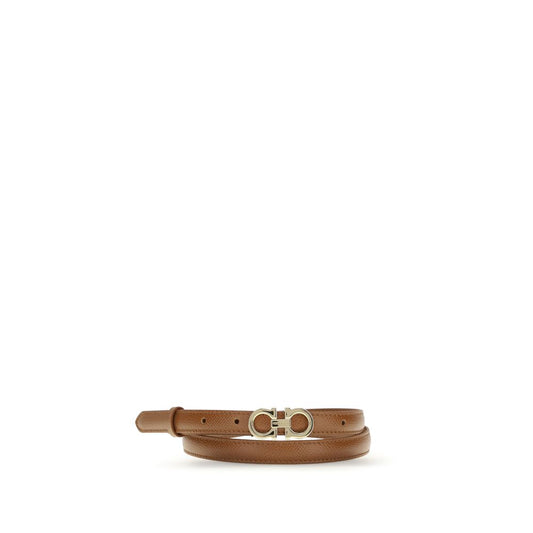 Cinturón fino Ferragamo de piel de becerro beige Bos Taurus