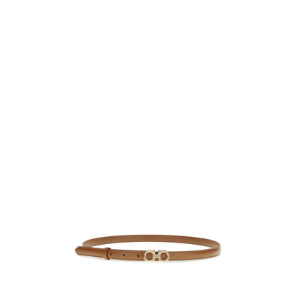 Cinturón fino Ferragamo de piel de becerro beige Bos Taurus