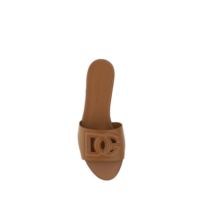 Sandalias planas Dolce & Gabbana de piel de becerro marrón Bos Taurus