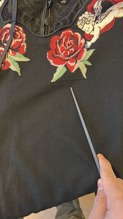 Cárdigan de encaje negro con rosas "Angel" de Dolce & Gabbana