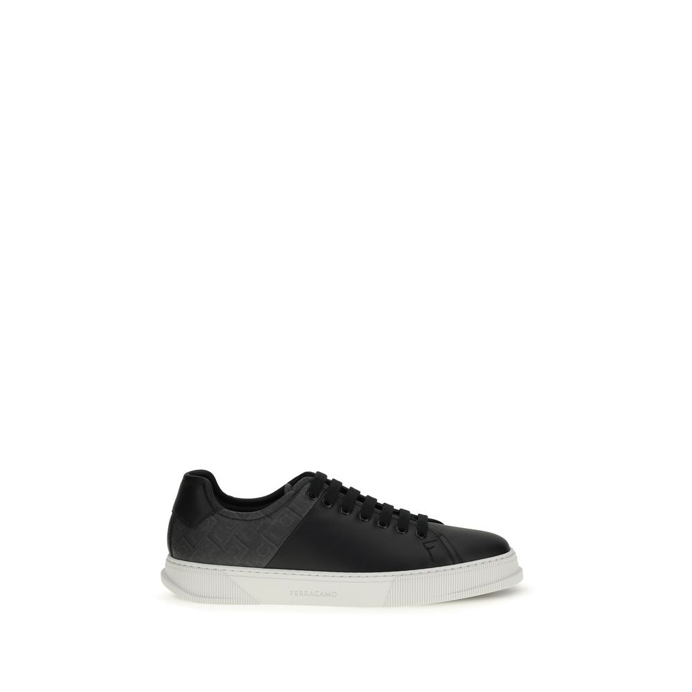 Zapatillas Bajas Ferragamo de Piel de Becerro Negra Bos Taurus