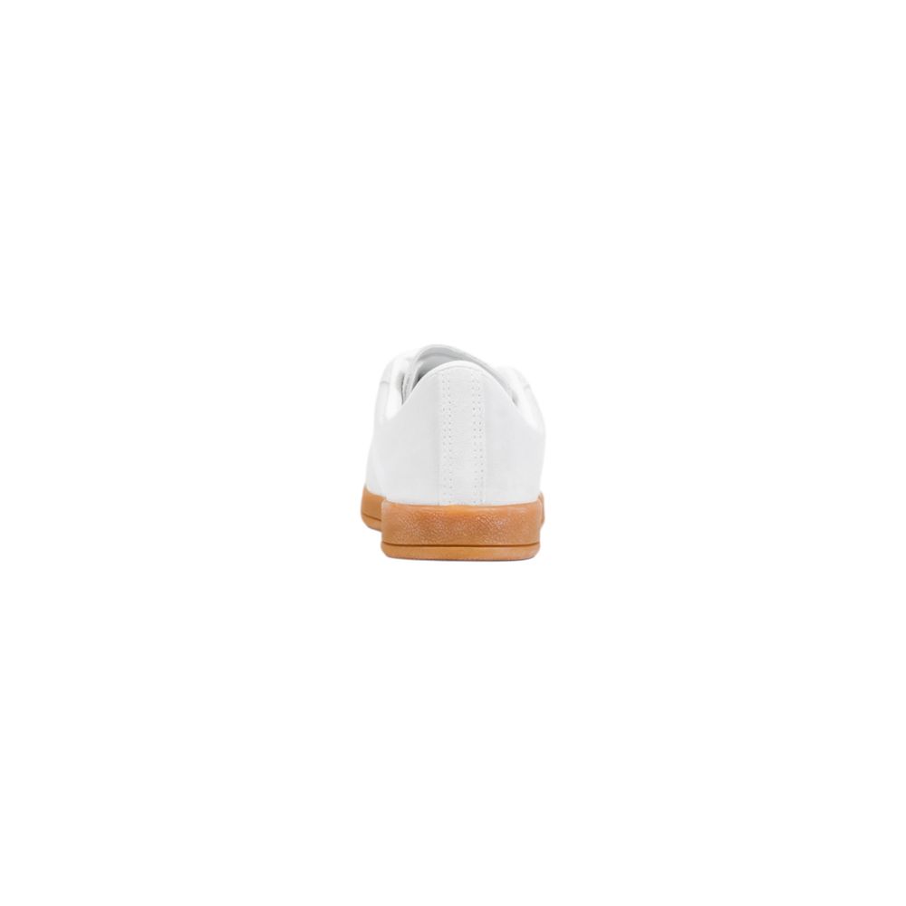 Converse White Leather Low Top Trainers - Constant Support & Secure Grip