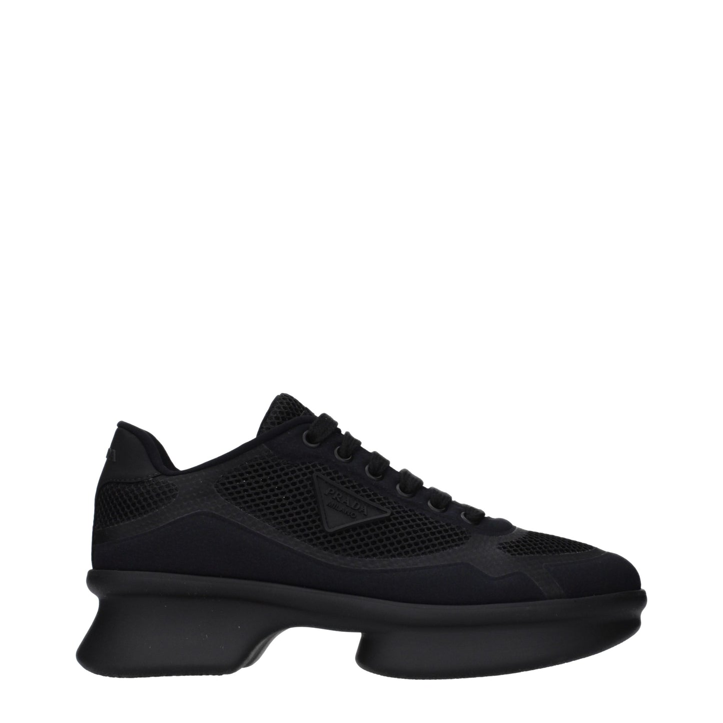 Zapatillas bajas Prada de tela negra