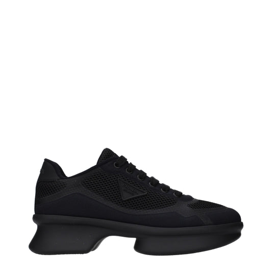 Zapatillas bajas Prada de tela negra