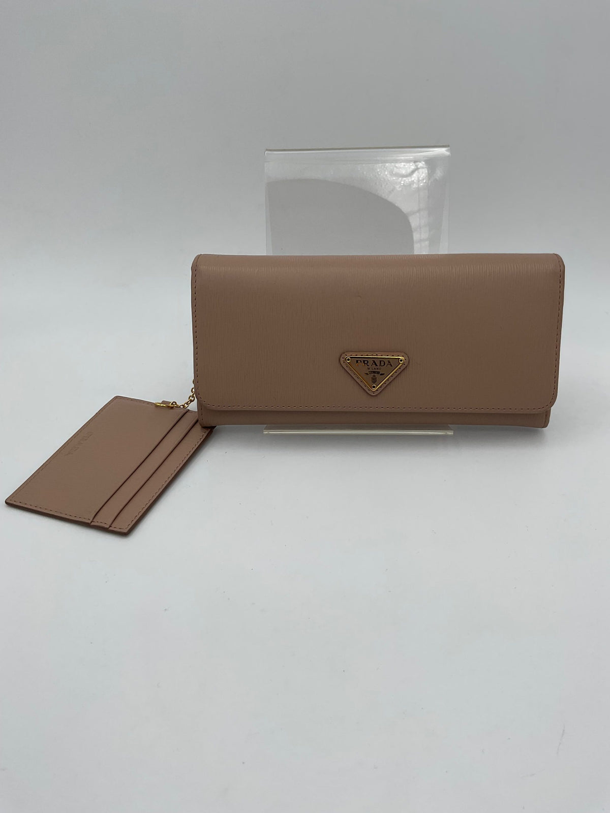 Portefeuille Prada en cuir Saffiano poudré avec porte-cartes