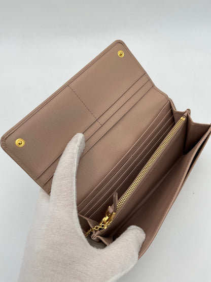 Portefeuille Prada en cuir Saffiano poudré avec porte-cartes