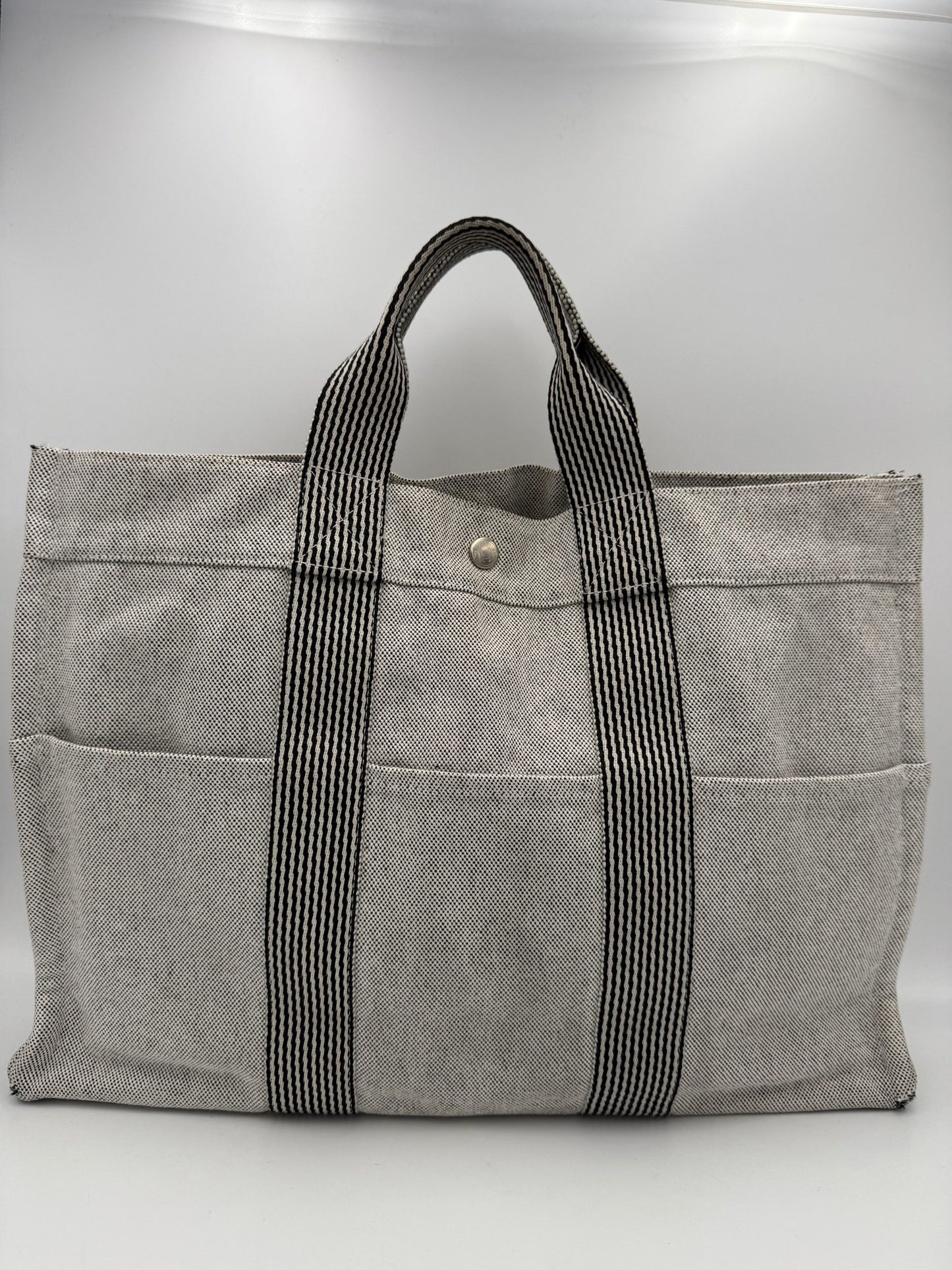 Sac à main Hermès HERLINE d'inspiration équestre
