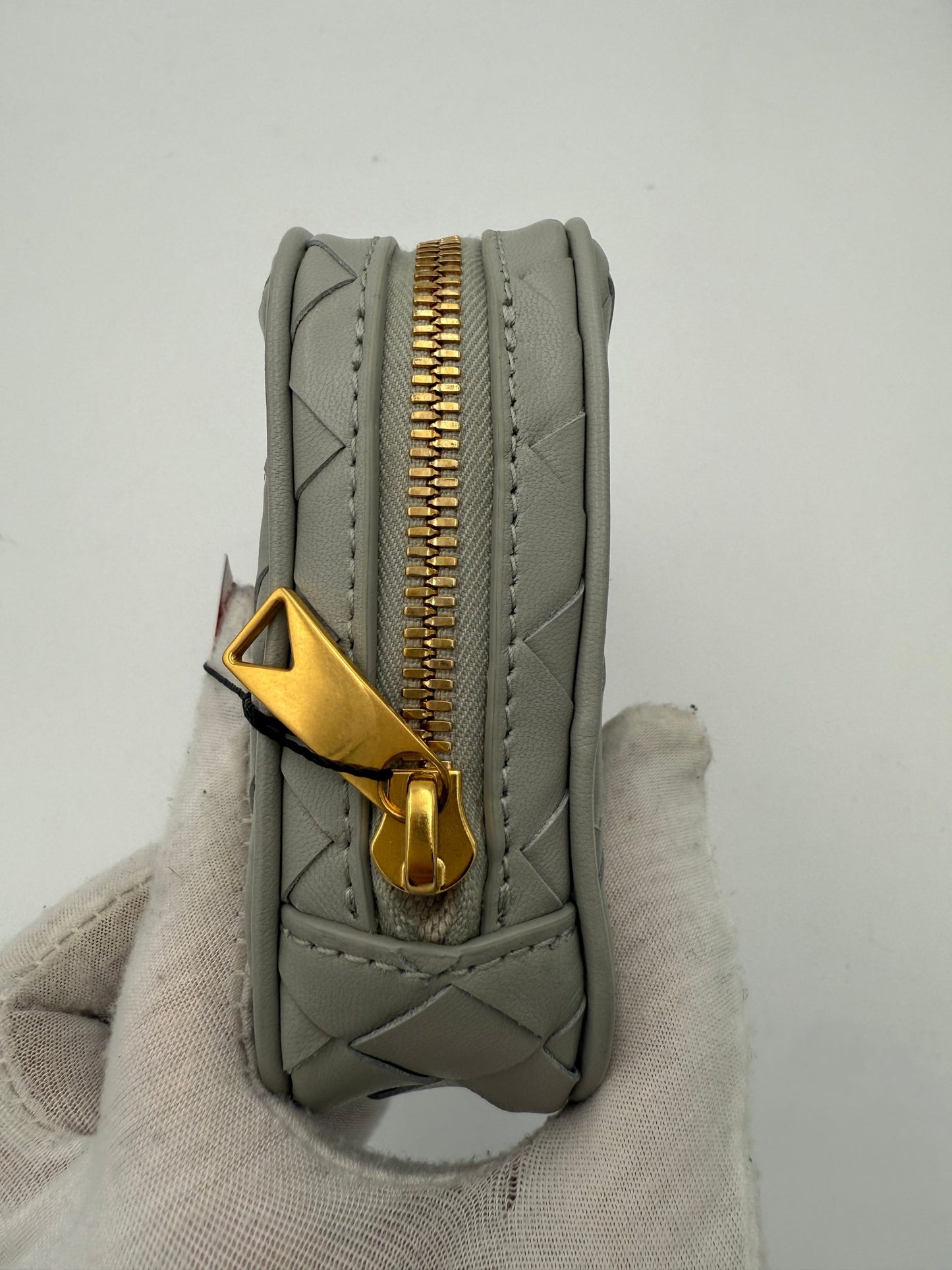 Bottega Veneta Large Capacity Intrecciato Wallet
