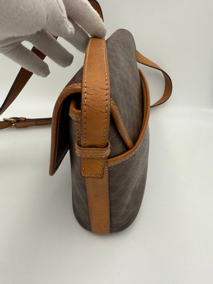 Bolso Céline Triomphe De Monograma Vintage Clásico