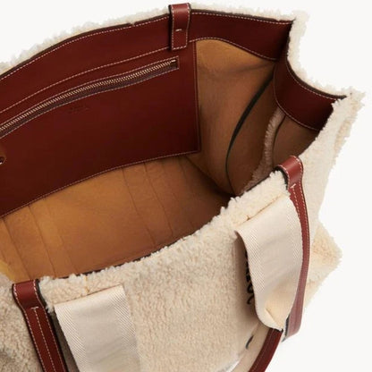 Bolso Tote Chloé En Piel Lanuda Beige Con Acabado Refinado
