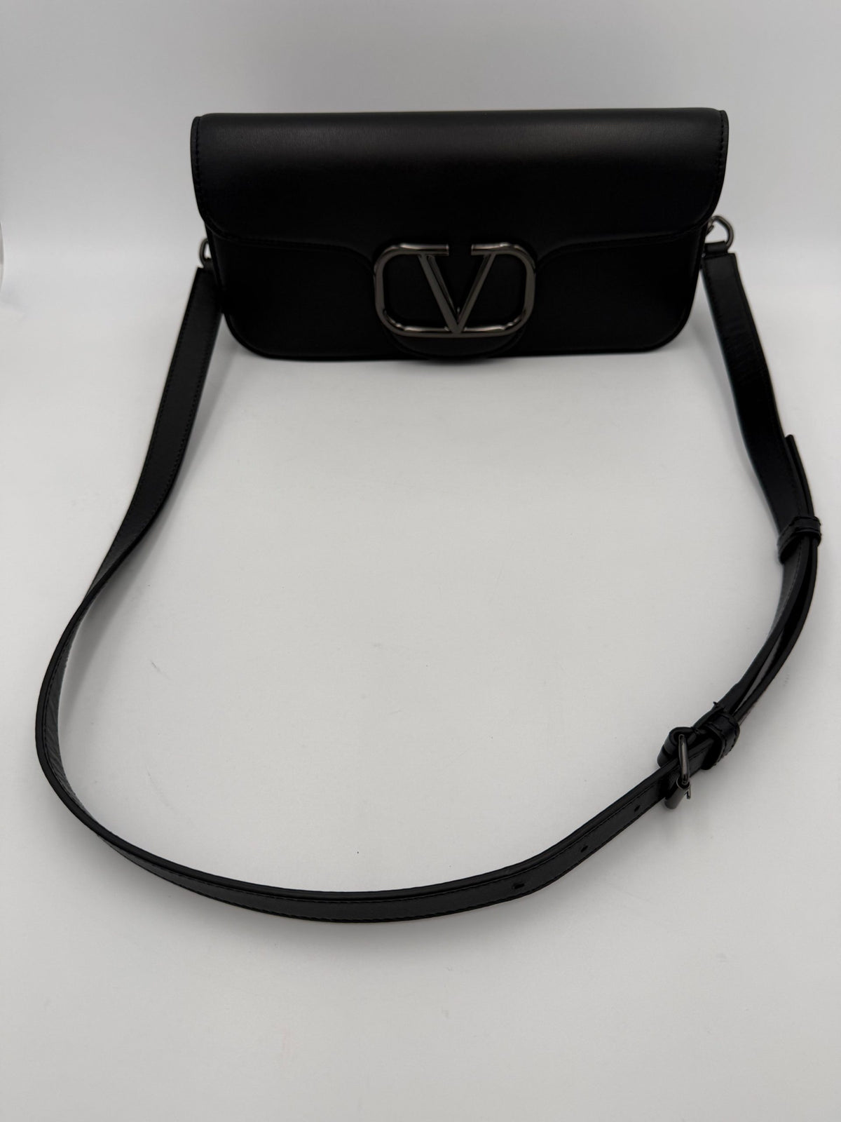 Valentino Garavani Black Vlogo Design Handbag