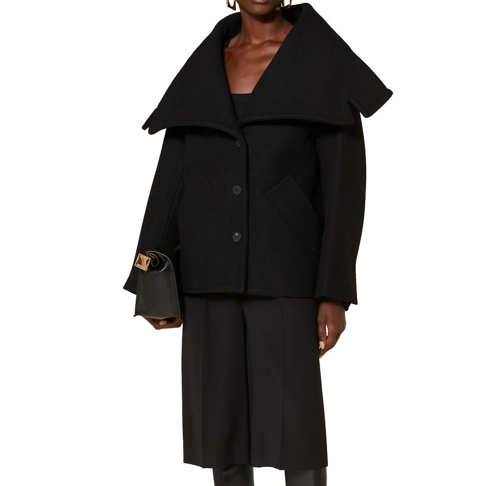 Jacquemus Veste Longue En Laine Vierge Noire - Silhouette Droite