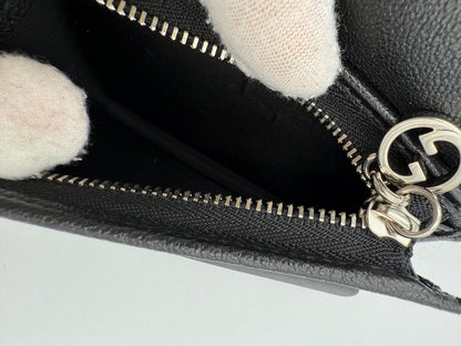 Portefeuille compact Gucci modèle GG Blondie en noir