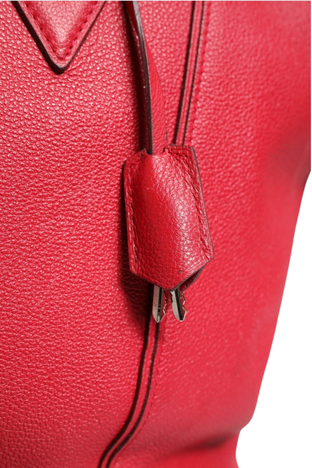 Louis Vuitton Bolso Bandolera Cuero Taurillon Griottes Soft Lockit MM
