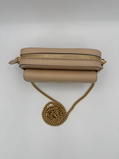 Gucci Jumbo GG Beige Shoulder Bag with Front Pocket
