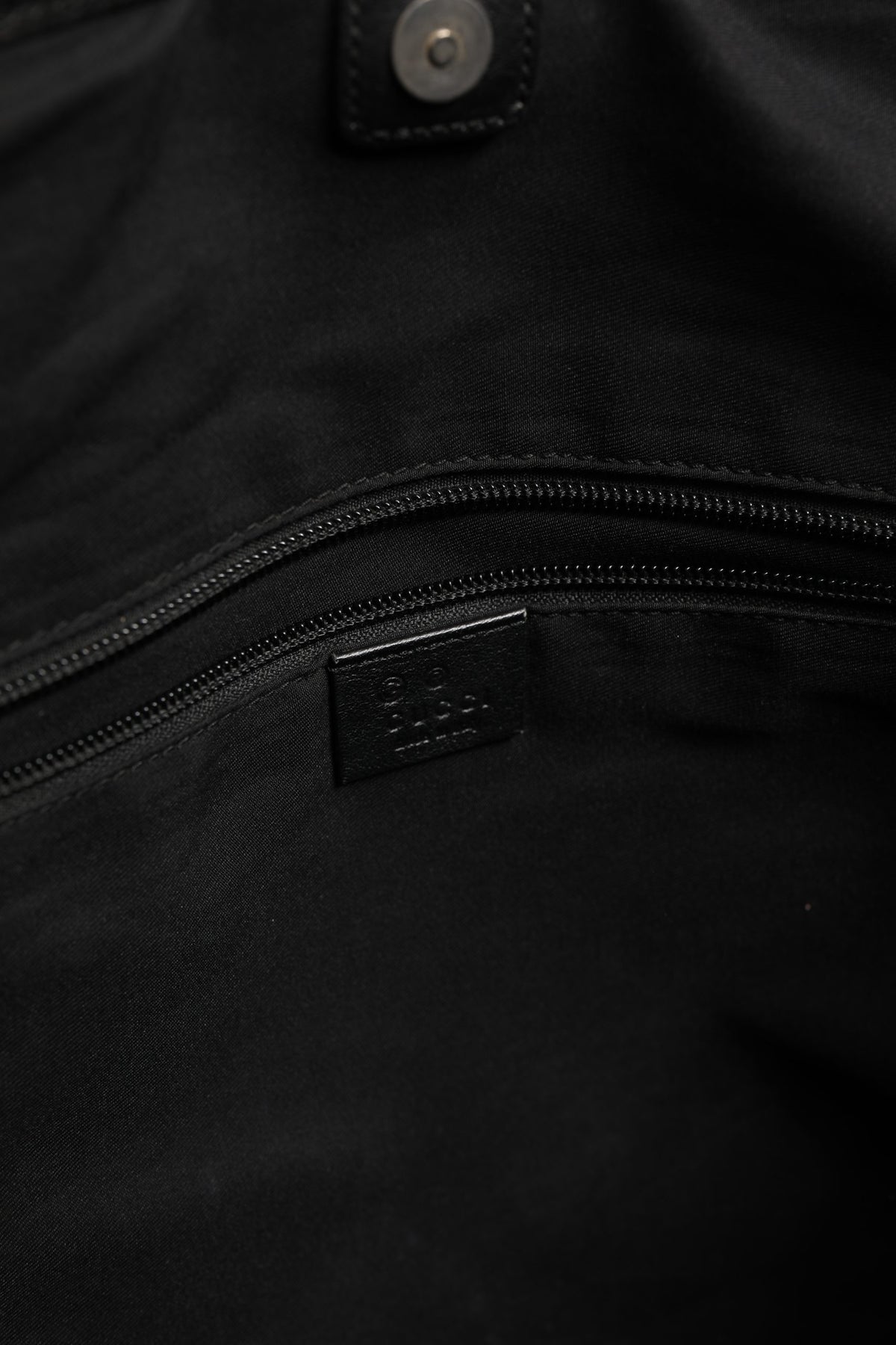Bolso Tote De Lona GG De Gucci Diseño Versátil Y Práctico