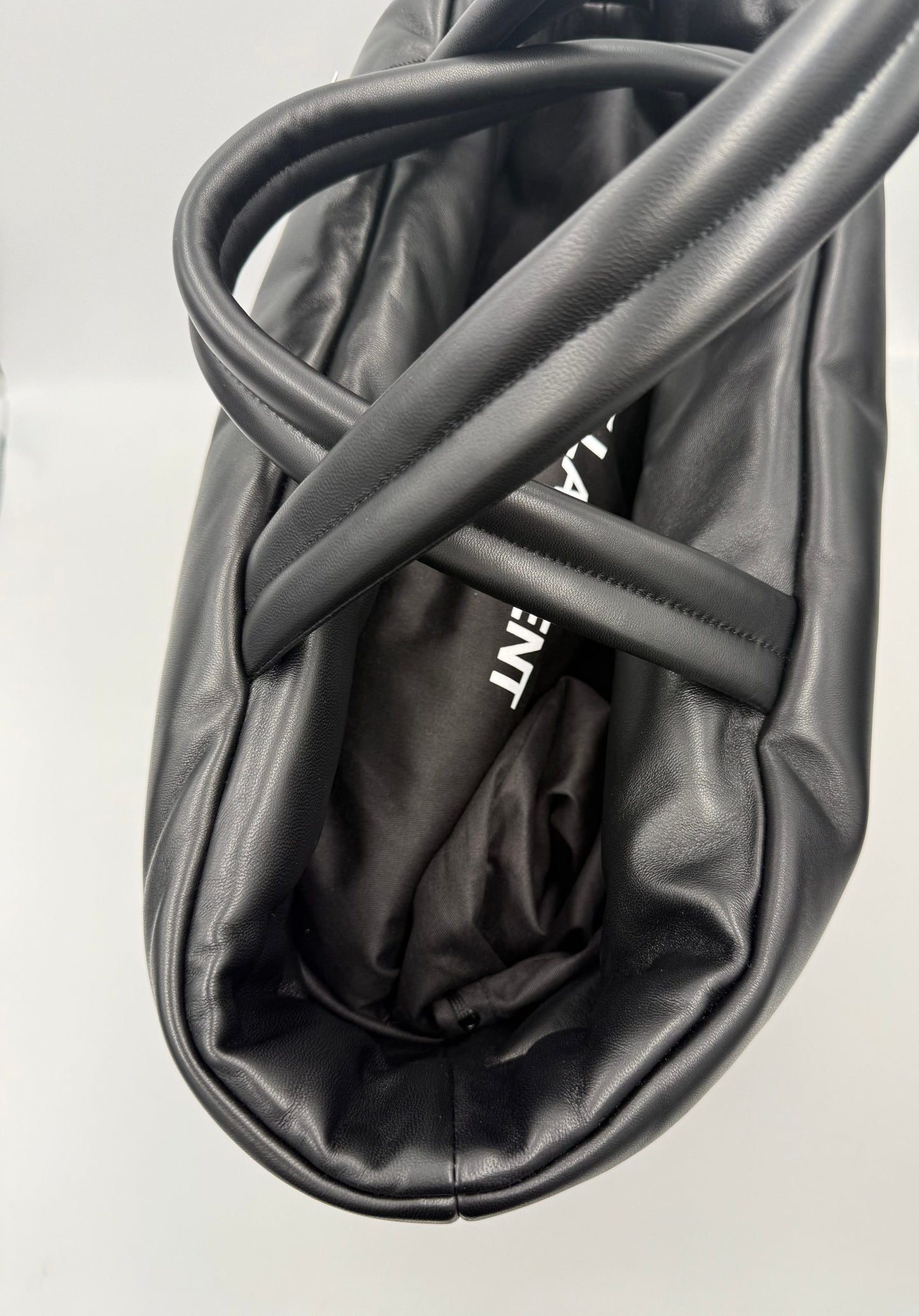 Saint Laurent SAINT LAURENT Shopping Bag grande de piel de cordero