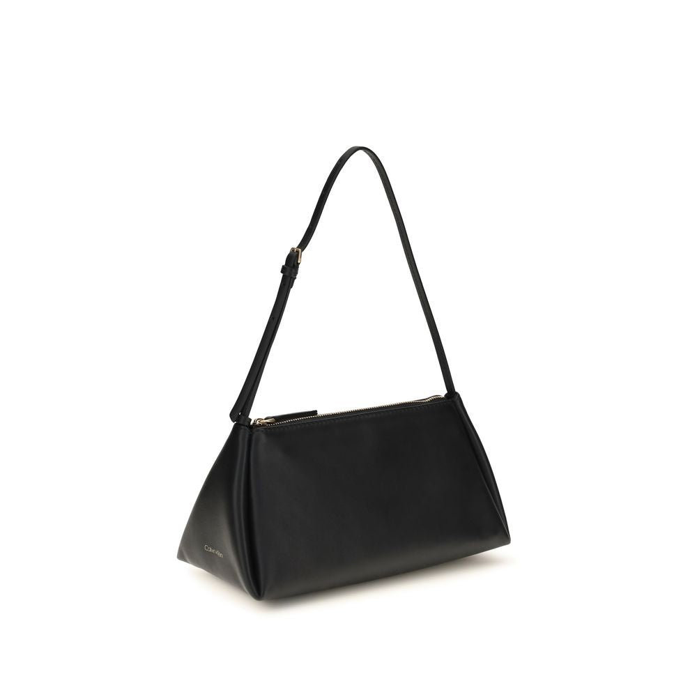 Bolso de piel de becerro negra Bos Taurus de Calvin Klein