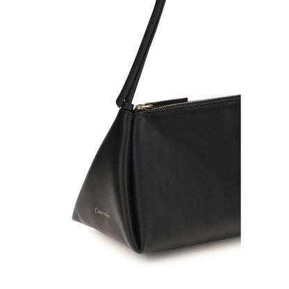 Bolso de piel de becerro negra Bos Taurus de Calvin Klein